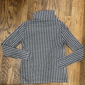 Ann Taylor Petite Turtleneck Long Sleeve Shirt, Blue Houndstooth, Size Small